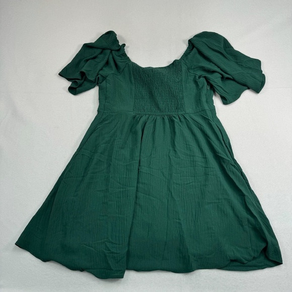 Dokotoo Off Shoulder Short Sleeve Mini Dress Women Size XL Green Smocked Tie NWT - Picture 2 of 12